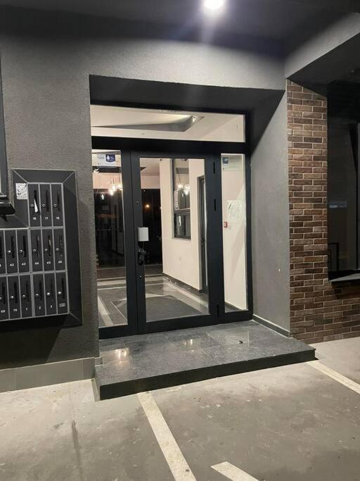 City Leks Apartment Скопье Экстерьер фото